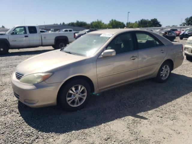 2004 Toyota Camry LE