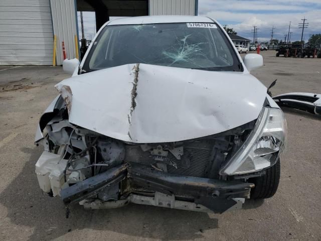 2011 Nissan Versa S