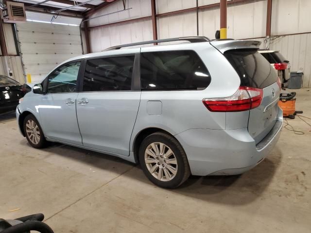 2015 Toyota Sienna XLE