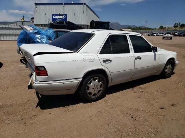 1994 Mercedes-Benz E 320