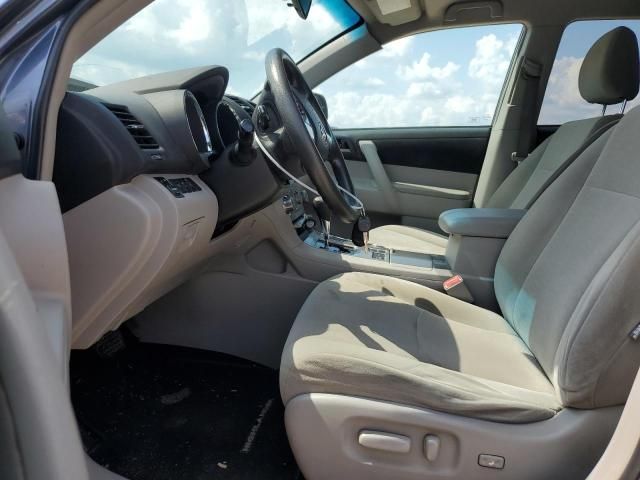 2012 Toyota Highlander Base