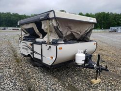 Camiones dañados por inundaciones a la venta en subasta: 2016 Jayco JAY Series