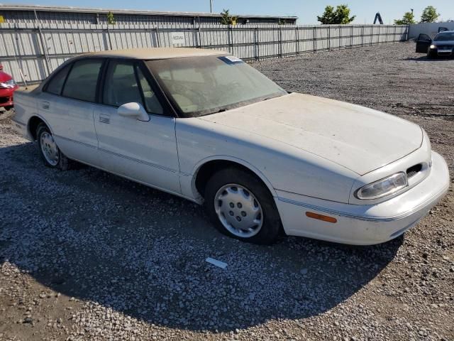 1999 Oldsmobile 88 Base