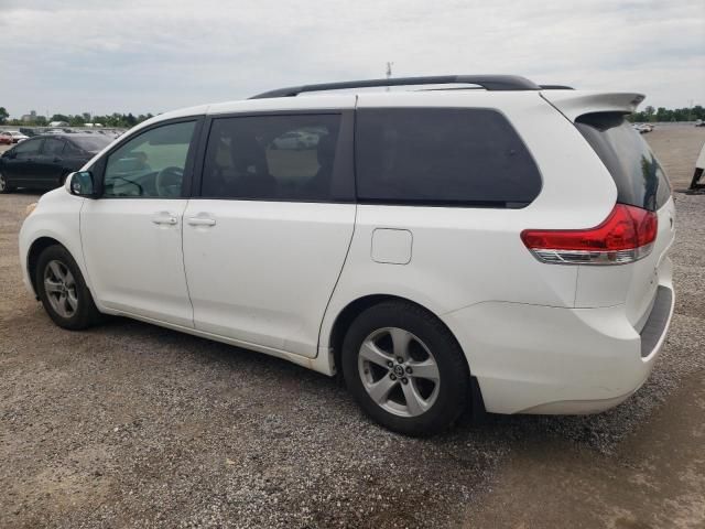 2012 Toyota Sienna LE