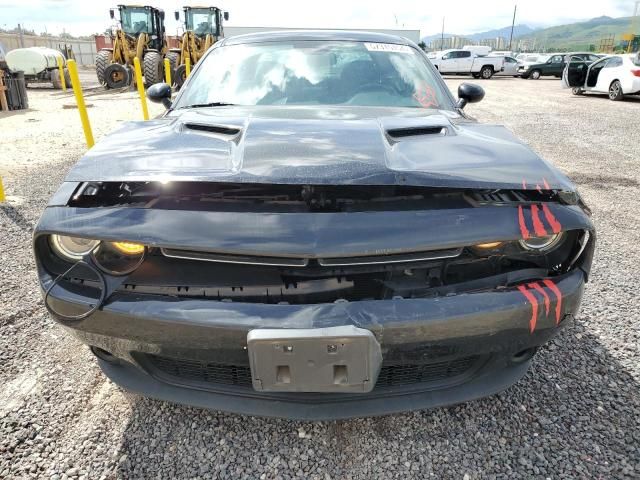 2017 Dodge Challenger SXT