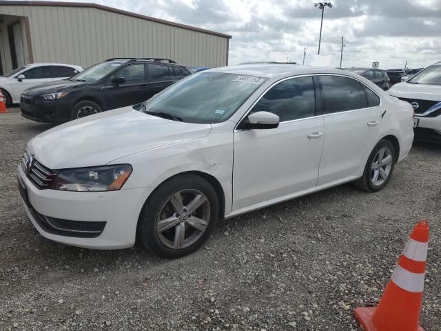 2015 Volkswagen Passat SE