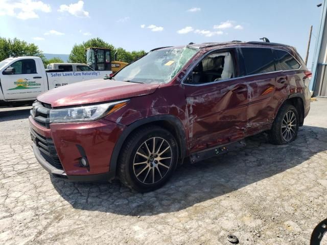 2018 Toyota Highlander SE