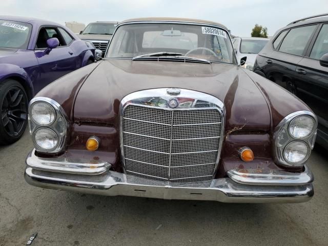 1964 Mercedes-Benz 1964 Mercedes Benz 220 SE