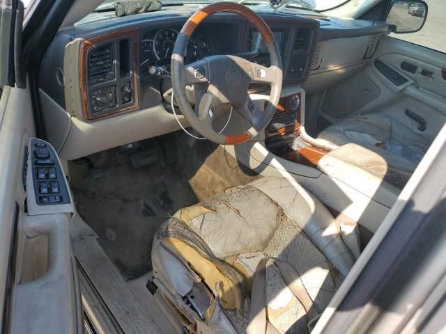 2003 Cadillac Escalade Luxury