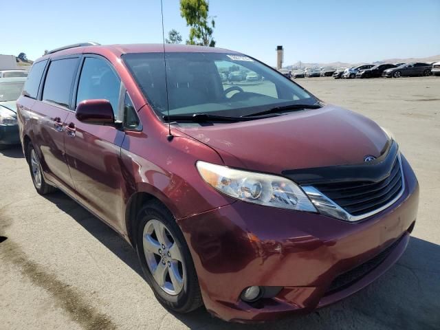 2012 Toyota Sienna LE