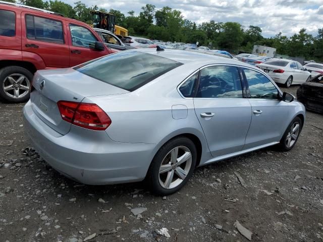 2012 Volkswagen Passat SE