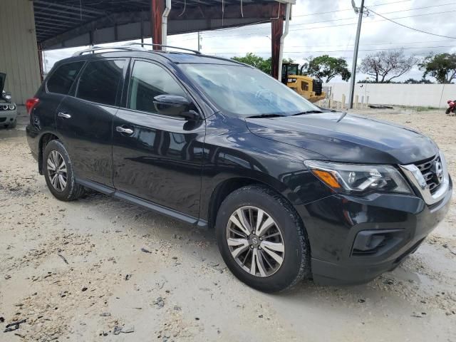 2019 Nissan Pathfinder S