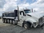 2021 Kenworth Construction T880