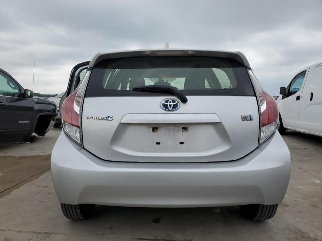 2016 Toyota Prius C