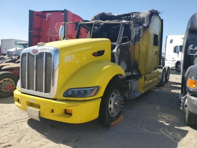 2013 Peterbilt 386