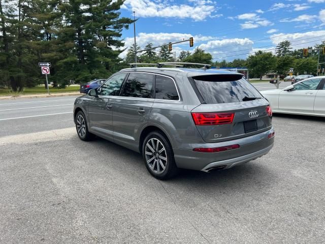 2017 Audi Q7 Premium Plus