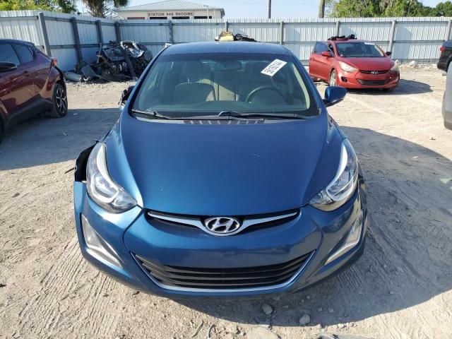 2014 Hyundai Elantra SE