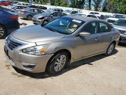 Salvage cars for sale from Copart Bridgeton, MO: 2014 Nissan Altima 2.5