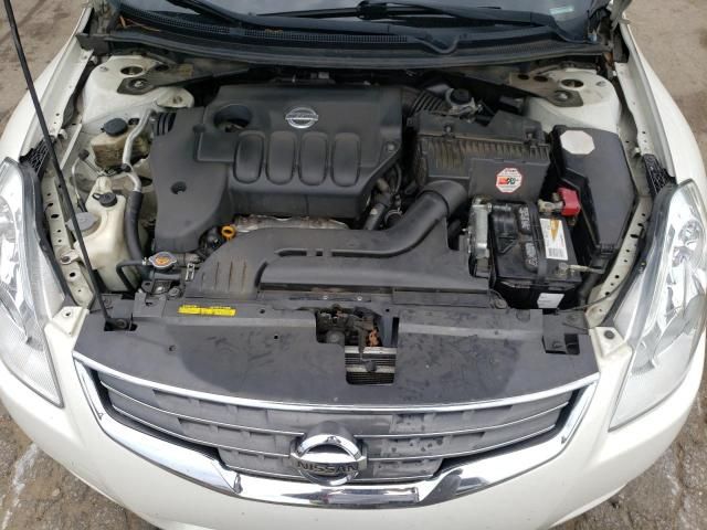 2010 Nissan Altima Base