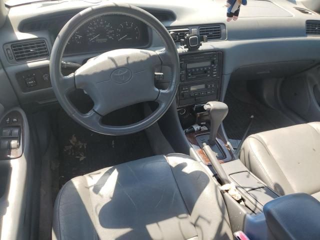 2000 Toyota Camry LE