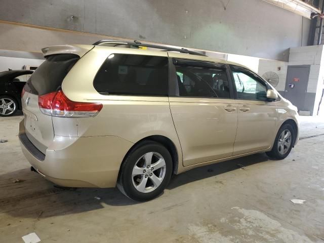 2011 Toyota Sienna Base