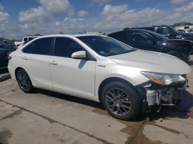 2017 Toyota Camry Hybrid