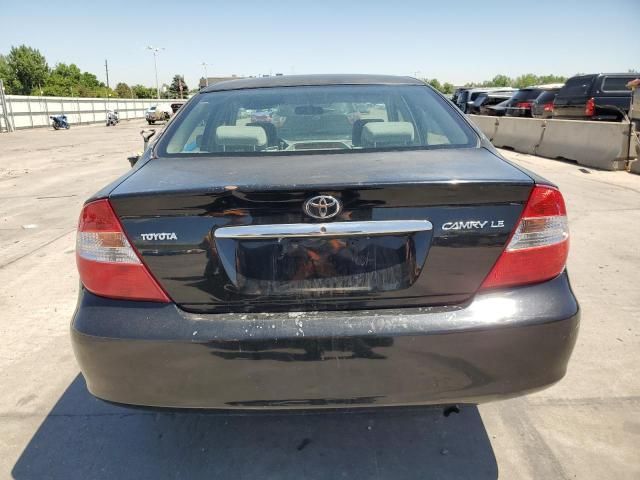 2004 Toyota Camry LE