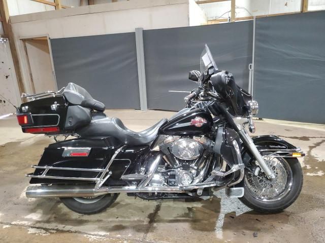 2005 Harley-Davidson Flhtcui