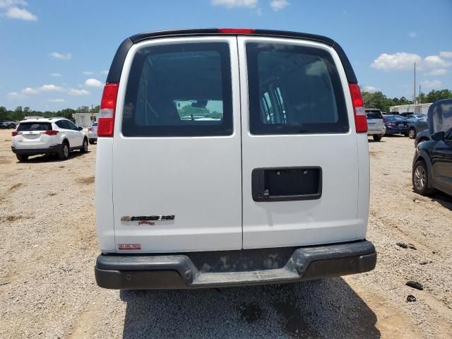 2021 Chevrolet Express G2500