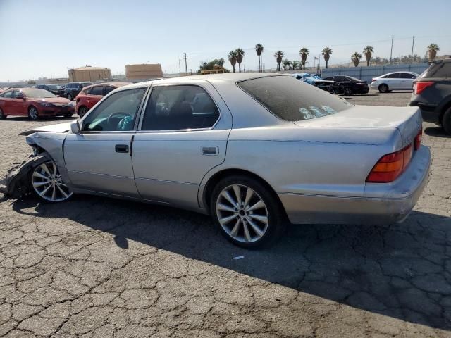 1998 Lexus LS 400