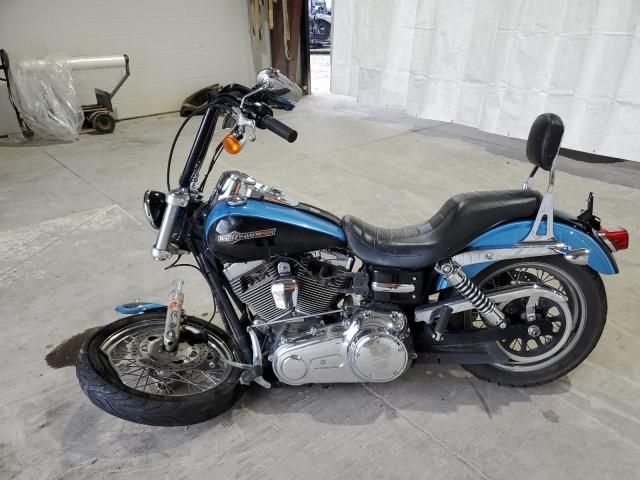 2011 Harley-Davidson Fxdc