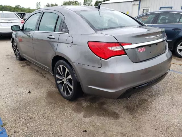 2013 Chrysler 200 Limited