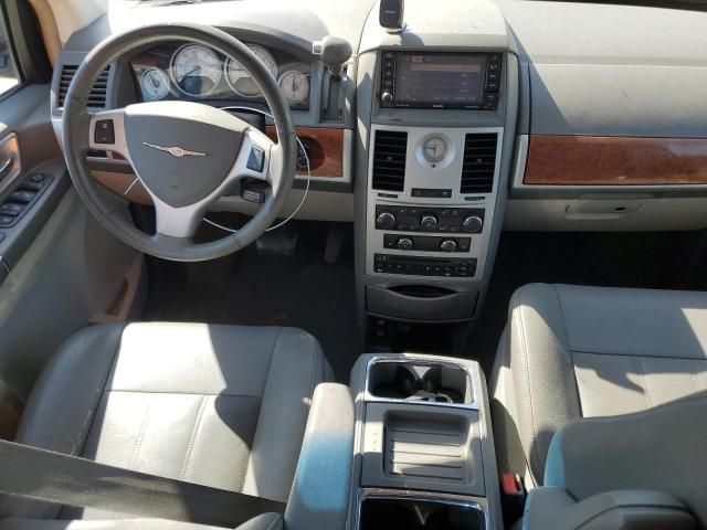 2008 Chrysler Town & Country Touring