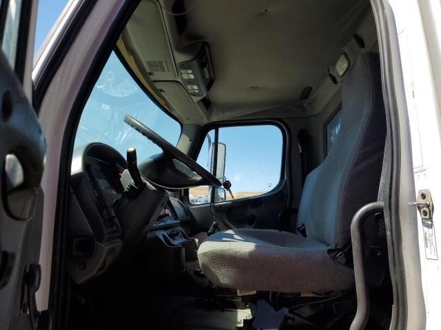 2008 Freightliner M2 106 Medium Duty