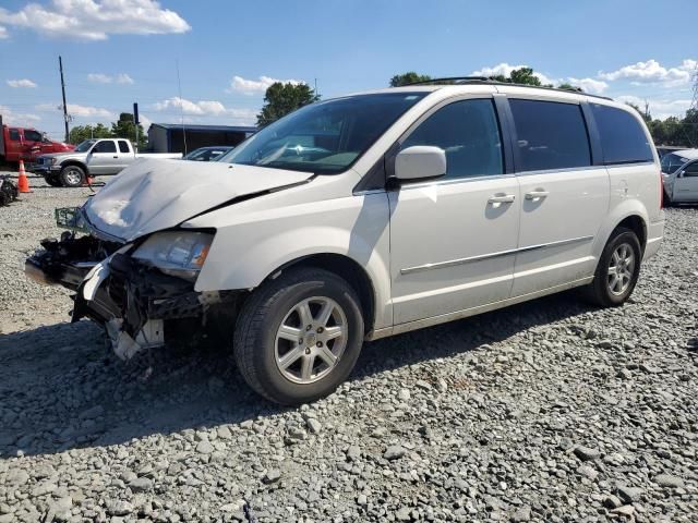 2010 Chrysler Town & Country Touring