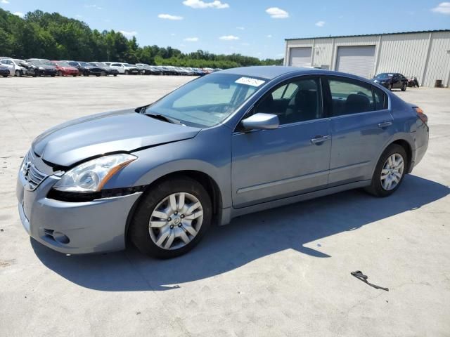 2010 Nissan Altima Base