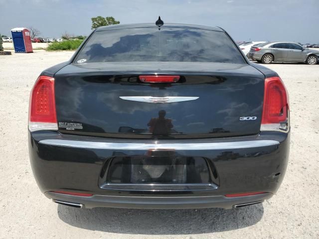 2016 Chrysler 300 Limited