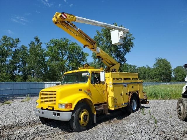 1999 International 4000 4900