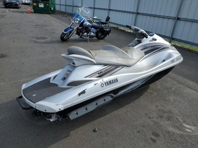 2009 Yamaha Waverunner