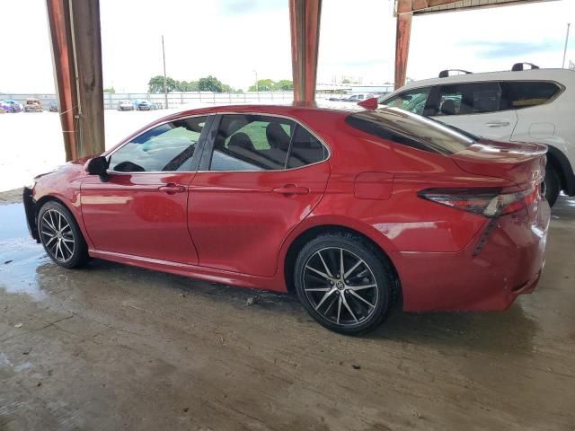 2021 Toyota Camry SE