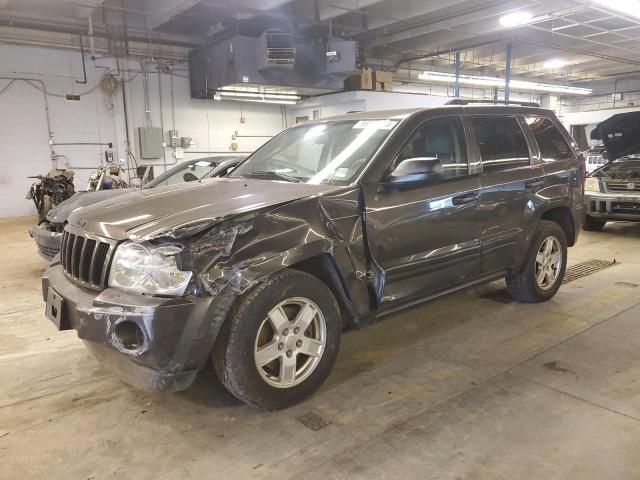 2006 Jeep Grand Cherokee Laredo