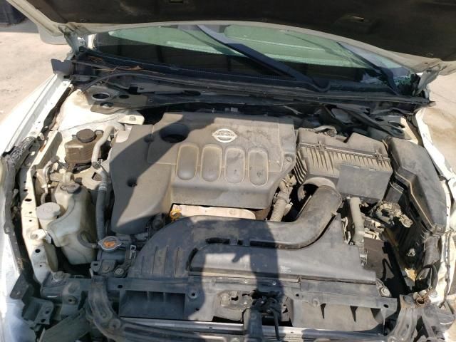 2011 Nissan Altima Base