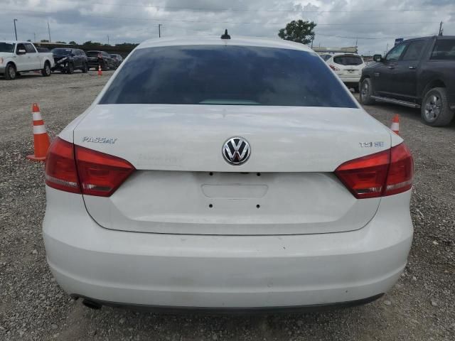 2015 Volkswagen Passat SE