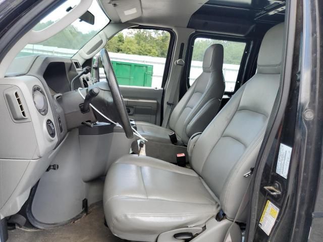 2010 Ford Econoline E150 Van