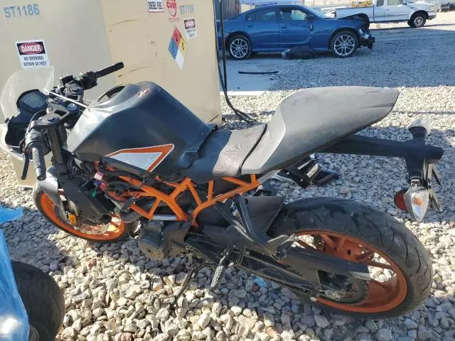 2015 KTM 390 Duke