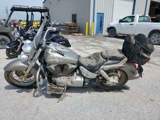 2004 Honda VT1300 S