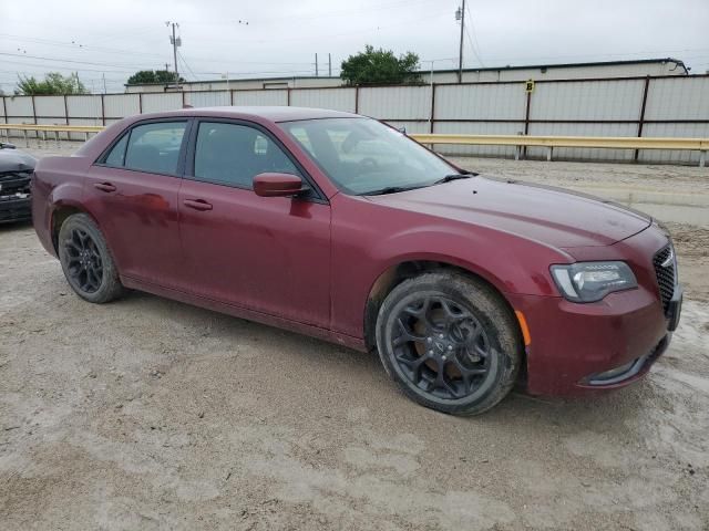 2019 Chrysler 300 S