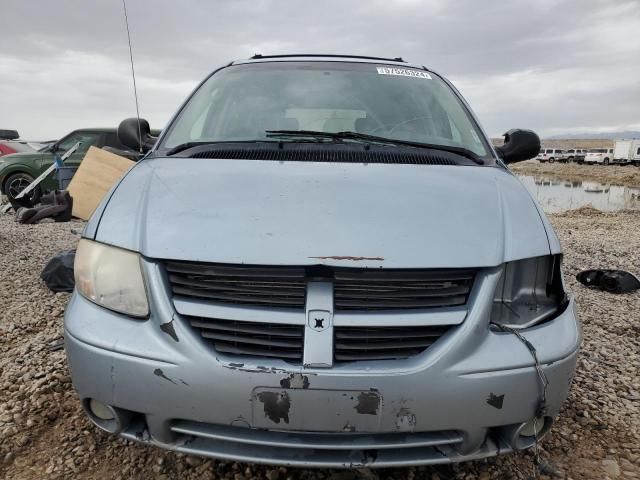 2005 Dodge Grand Caravan SXT