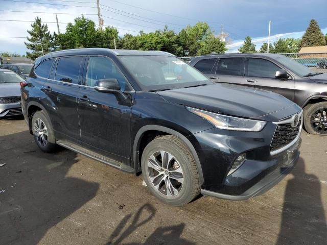 2021 Toyota Highlander XLE