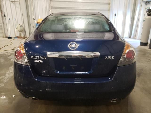 2010 Nissan Altima Base